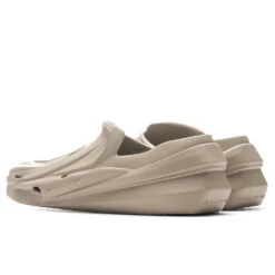 Mono Slip - Sabbia 8 Mono Slip - Sabbia -Shoe Series Store 1017 Alyx 9SM Mono Slip On Sabbia AAUSN0025OT01 BEG0004 05 01 22 Feature