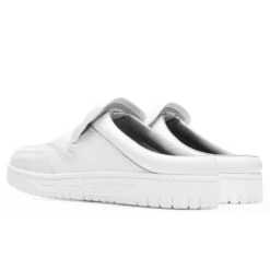 Acne Studios SlipMule - White -Shoe Series Store Acne Studios 08STHLM Mule White BD0195 100 12 01 2021 01 4