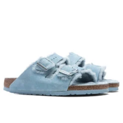 Birkenstock Narrow Arizona Shearling - Light Blue -Shoe Series Store Birkenstock Narrow Arizona Shearling Light Blue 1021418 03 09 22 Feature 2