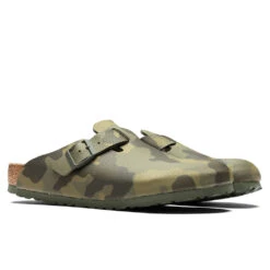 Birkenstock Wide Boston - Desert Soil Camo Green 8 Birkenstock Wide Boston - Desert Soil Camo Green -Shoe Series Store Birkenstock Wide Boston Desert Soil Camo Green 1023211 02 23 23 Feature JP 4