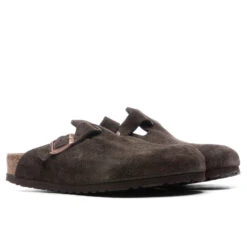 Birkenstock Wide Boston Soft Footbed Suede - Mocha -Shoe Series Store Birkenstock Wide Boston Soft Footbed Mocha 0660461 03 05 23 Feature VR 5
