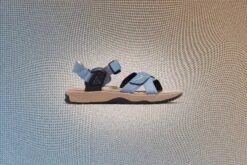 Nike ACG Air Deschutz+ - Ashen Slate/Hemp -Shoe Series Store Nike ACG Air Deschutz AshenSlate Hemp DO8951 400 07 04 22 feature01 81878efe 624b 441c 85f6 a371176da6a6