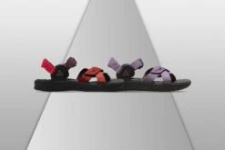 Nike ACG Air Deschutz + Sandals - Amethyst Smoke/Black -Shoe Series Store Nike ACG Air Deschutz Sandals Feature July 30 2021 01 copy