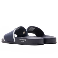 Rubber Pool Slide - Navy -Shoe Series Store Thom Browne Rubber Pool Slide Navy MFL054A 05690 415 04 03 22 Feature 5