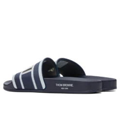 Trompe L'oeil Pool Slide - Charcoal -Shoe Series Store Thom Browne Trompe L oeil Pool Slide Charcoal MFL054M 05690 015 06 19 2021 01 3